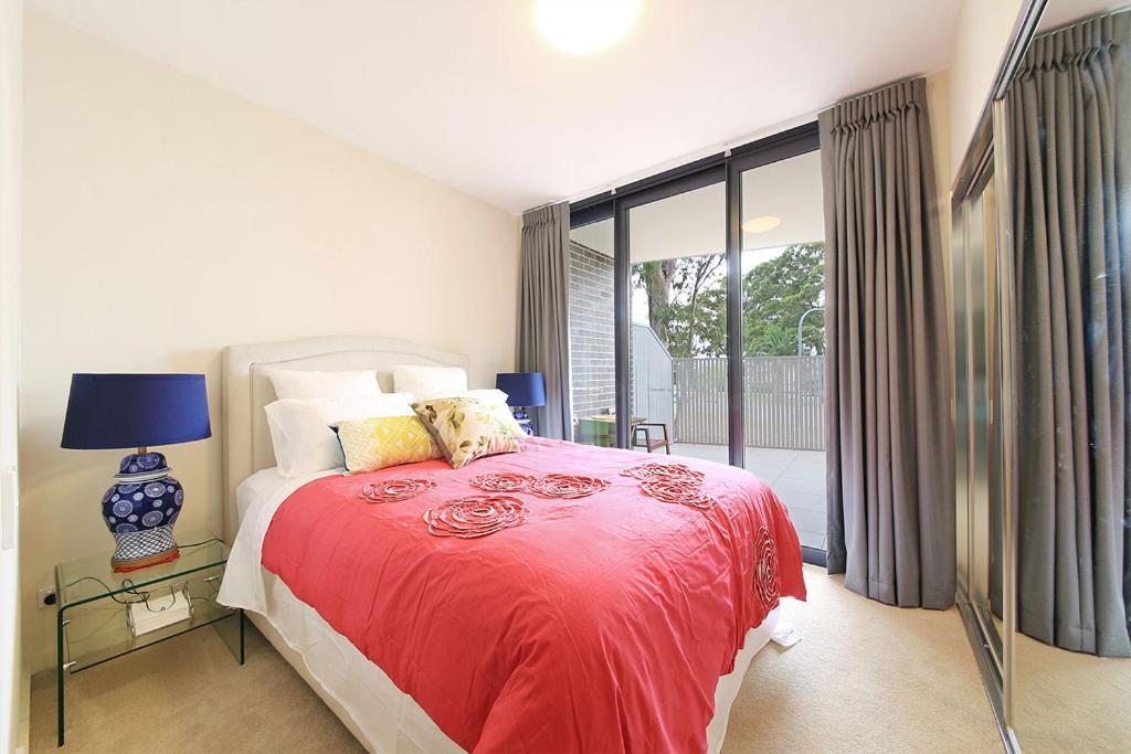 Apartment Lidcombe, Super Comfort, Stylish, Large 2bedrooms, 2 Bath, 2 Free Carpark, Parkview, Free Wifi