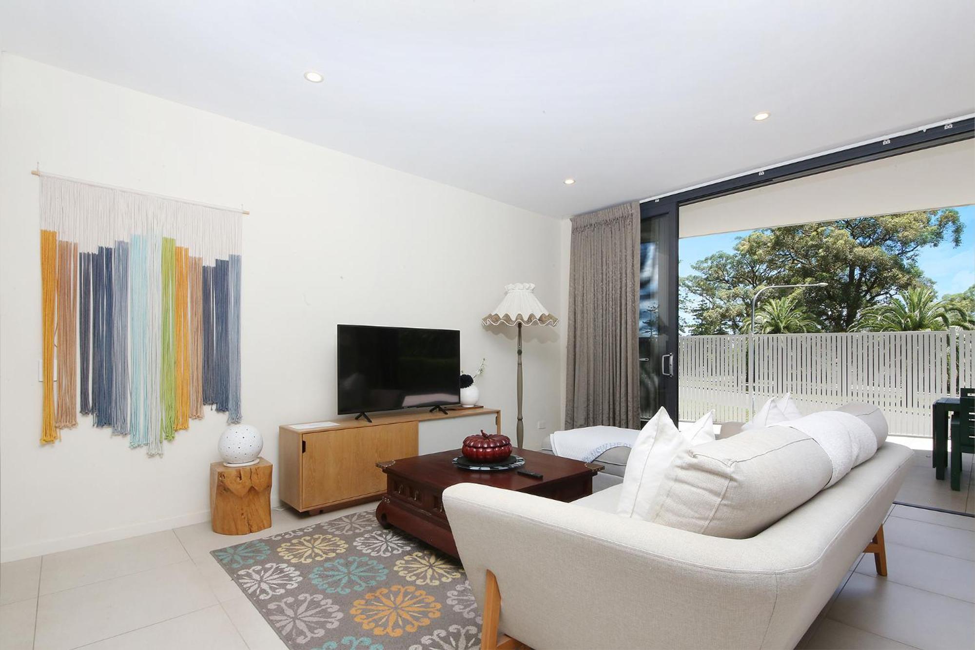 Apartment Lidcombe, Super Comfort, Stylish, Large 2bedrooms, 2 Bath, 2 Free Carpark, Parkview, Free Wifi